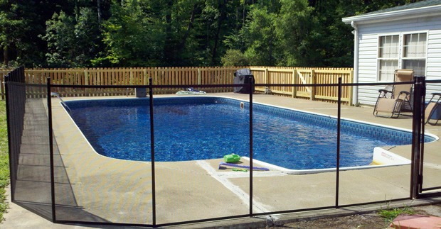 Removable Pool Fence (5) - Pool Guard of West New York - Removable ...